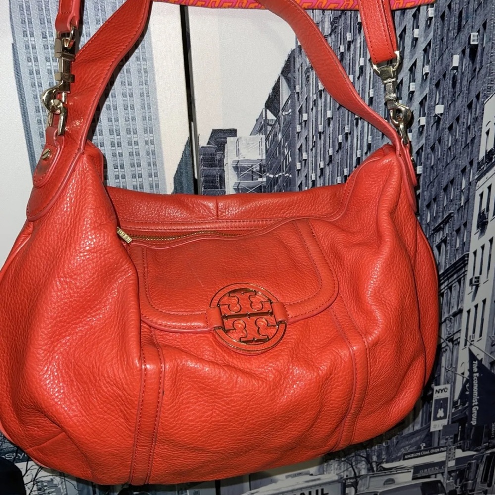 TORY BURCH BEACH AMANDA Orange Pebbled Leather Hobo Crossbody Bag